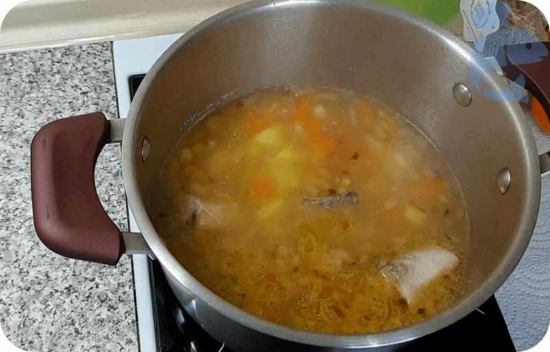 Приготовление супа из консервированной горбуши