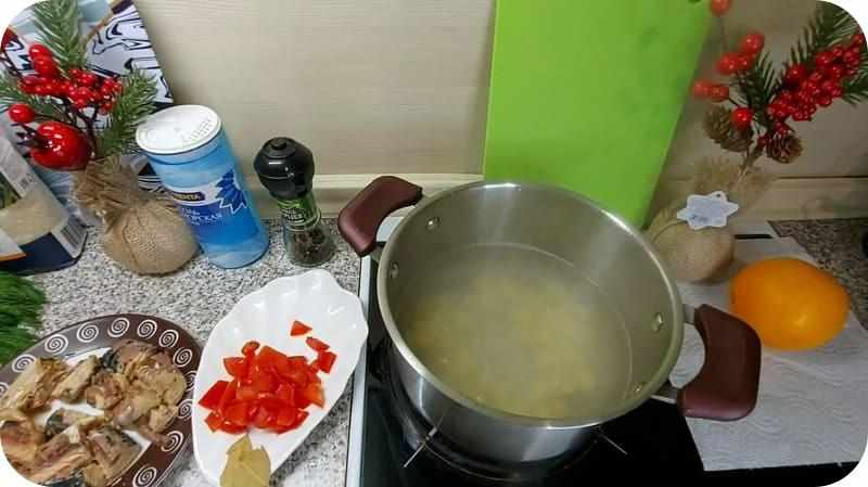 Варка супа из консервов