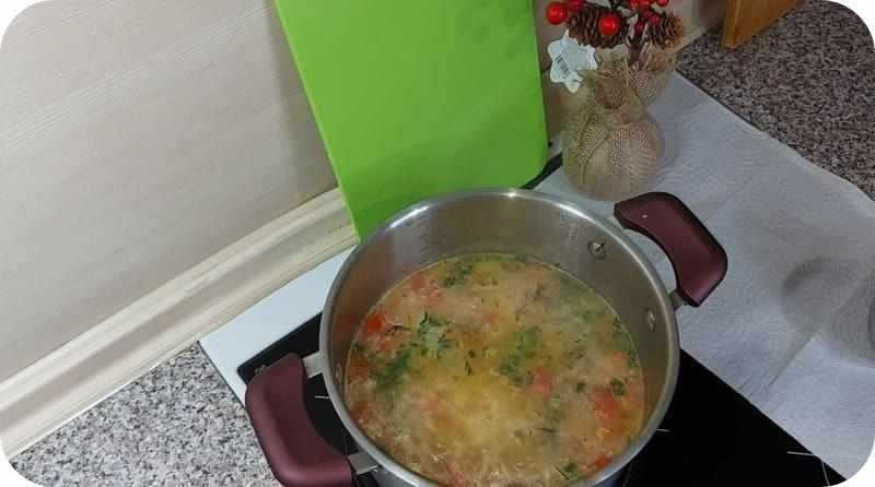 Суп с зеленью и пшеном