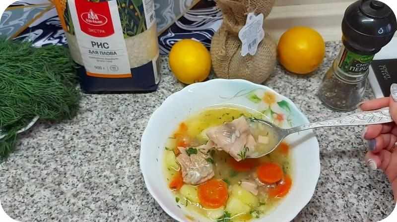 Ароматный суп из лосося