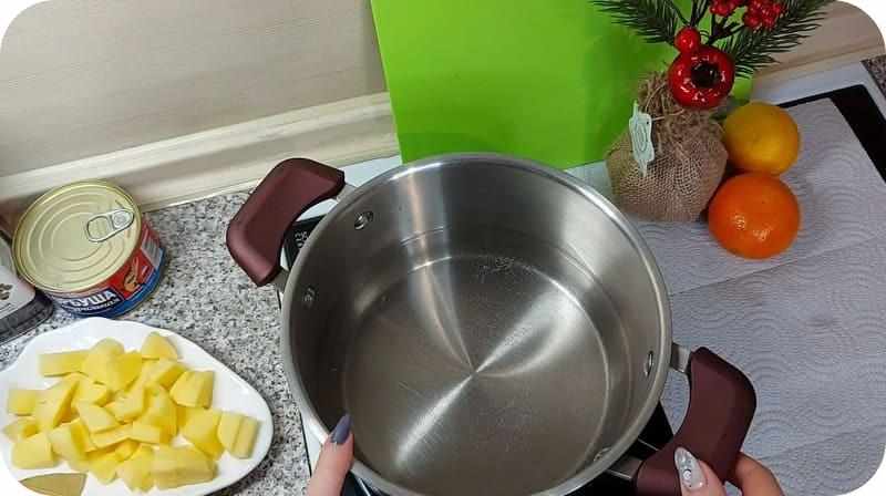 Как приготовить рыбный суп