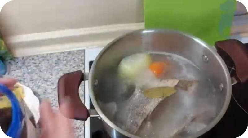 Суп с сомом без картофеля