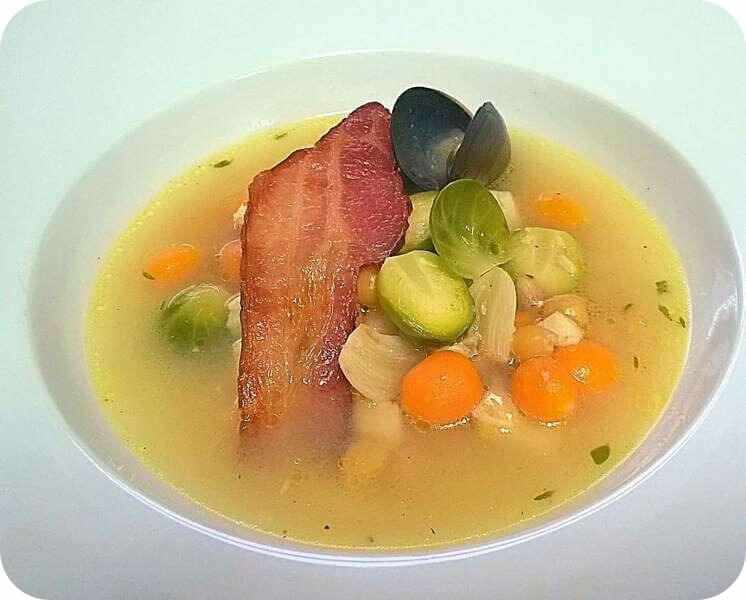 уха с беконом
